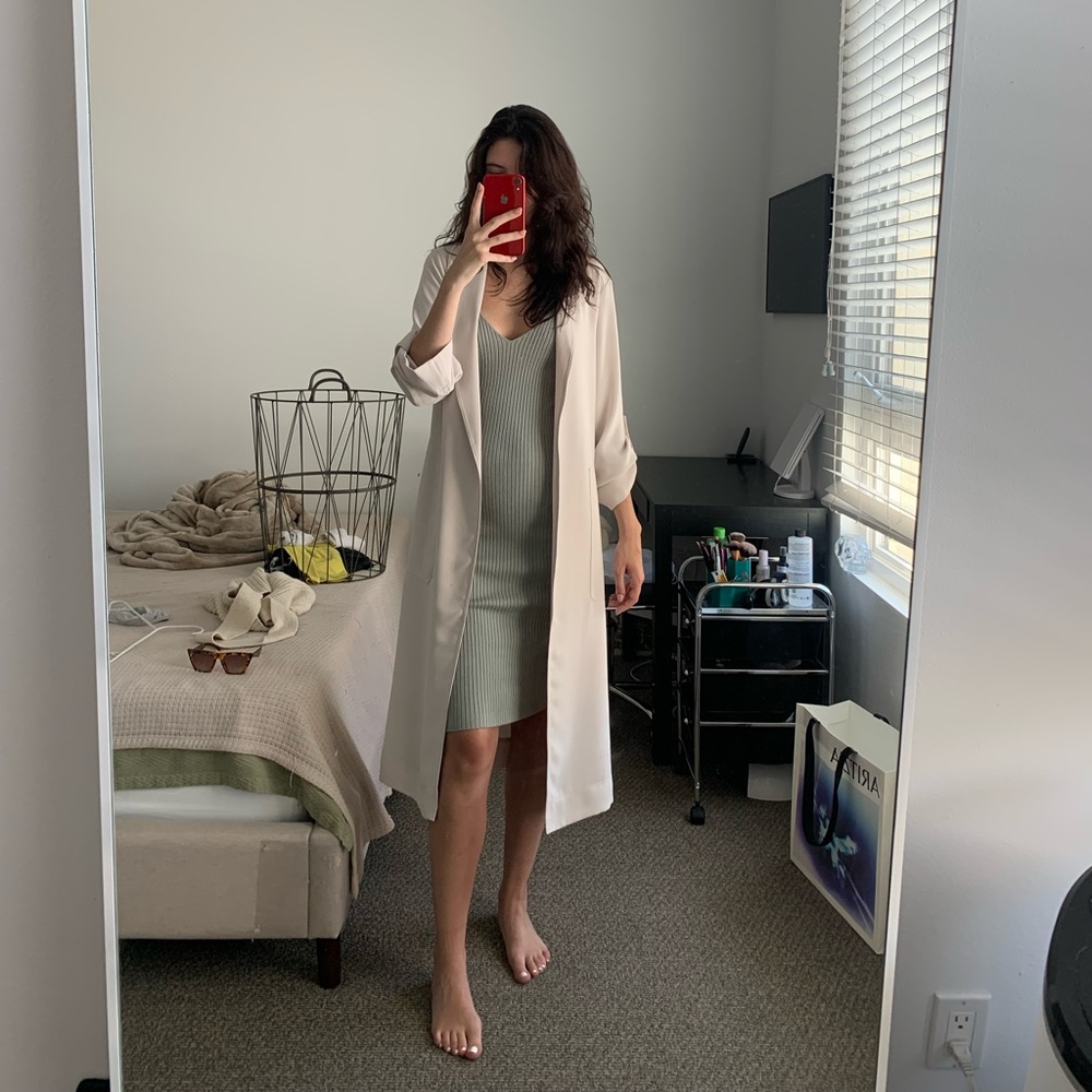 Aritzia’s Babaton Kahlo Robe